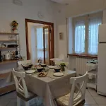 Casa Le Camelie Appartamento Stiava